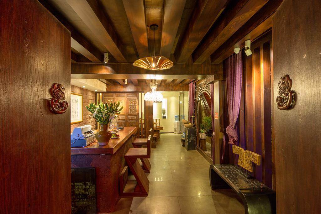 Lijiang Yuntian Palace Hotel ภายนอก รูปภาพ