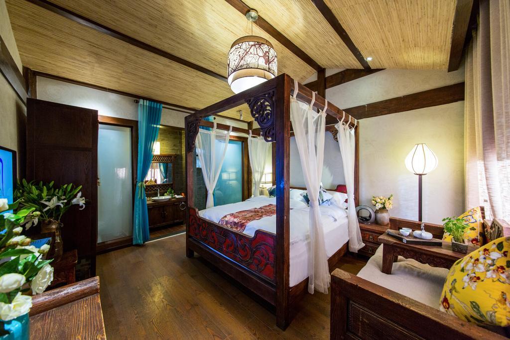 Lijiang Yuntian Palace Hotel ภายนอก รูปภาพ