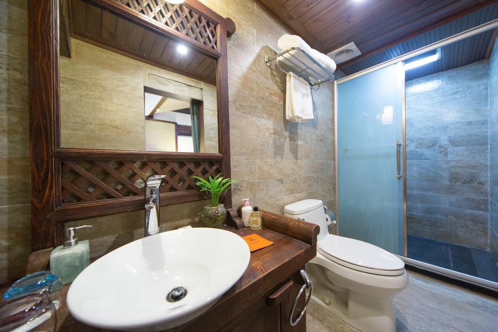 Lijiang Yuntian Palace Hotel ภายนอก รูปภาพ