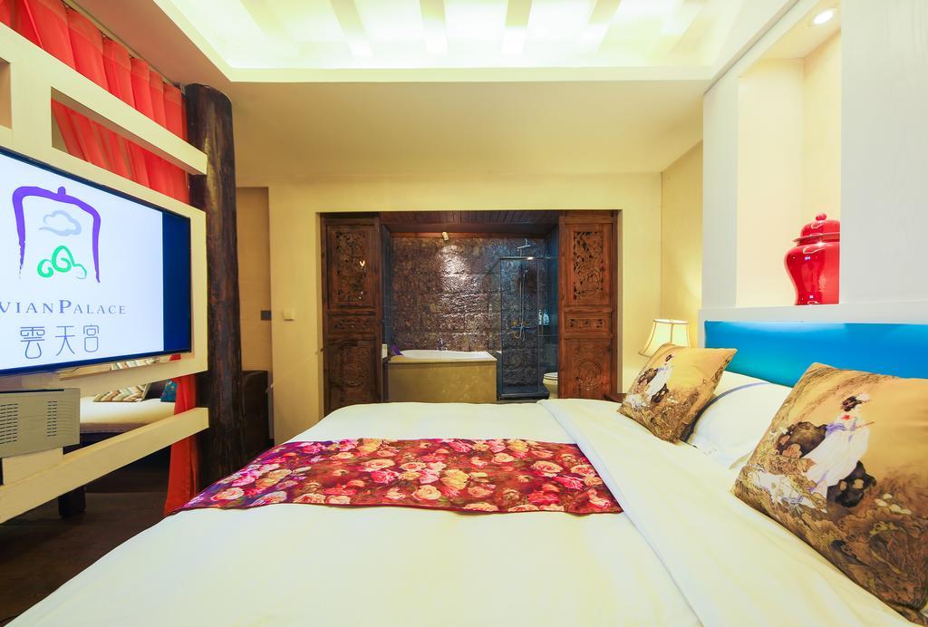 Lijiang Yuntian Palace Hotel ภายนอก รูปภาพ